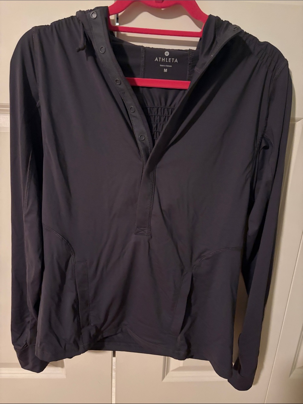 Athleta Women’s Long-Sleeve Hooded Pullover - Black